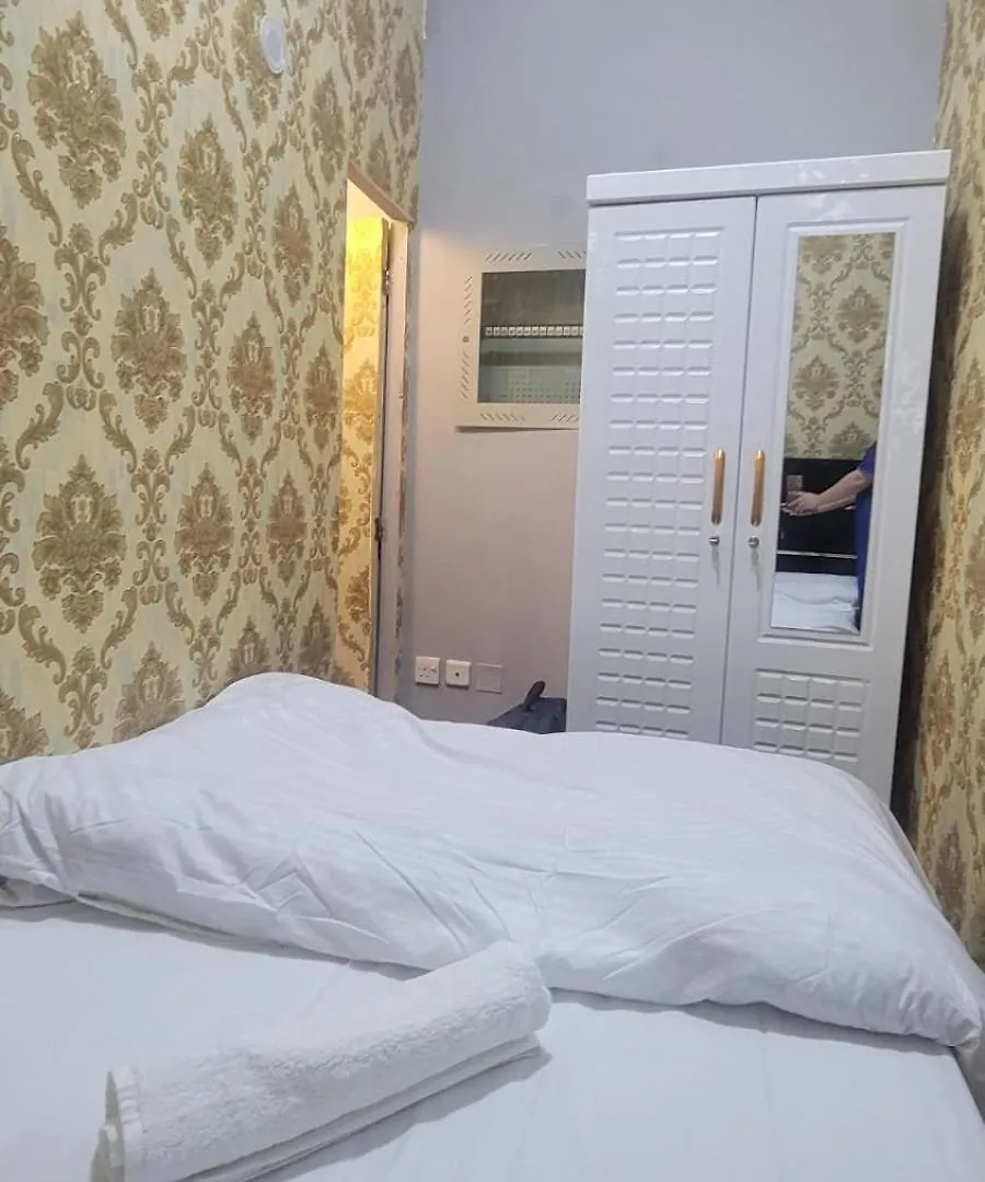 Kapselhotell Emirates Apartments Room Capsules Dubai