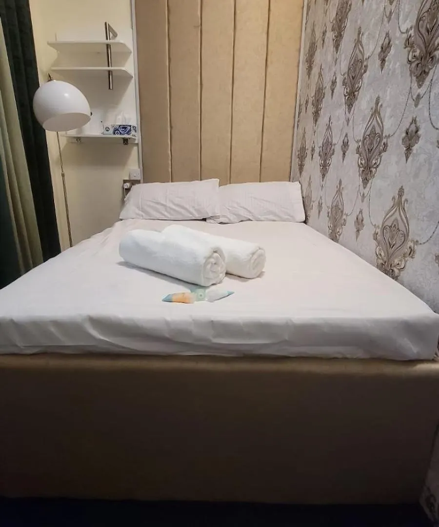 Emirates Apartments Room Capsules Dubai